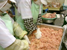 秋田の美味しい食べ方。比内地鶏ショップ名物店長の料理＆釣りブログ-比内地鶏つみれ