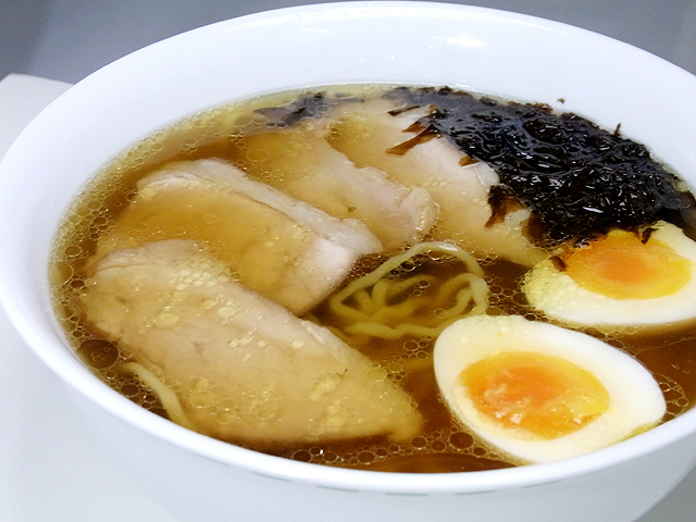秋田の美味しい食べ方。比内地鶏ショップ名物店長の料理＆釣りブログ-比内地鶏チャーシュー麺